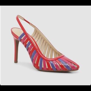 Jessica Simpson pump heel